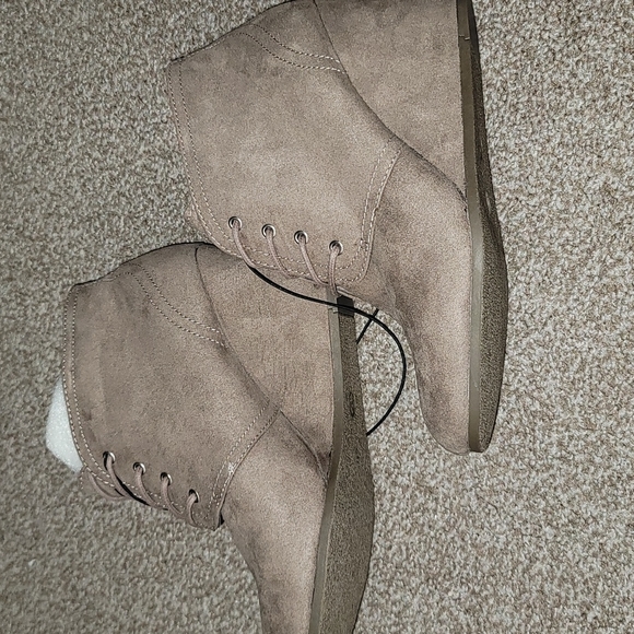 Booties - Picture 2 of 6